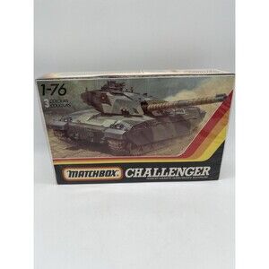 Vintage NEW Sealed Matchbox 1:76 Challenger British Main Battle Tank Model Kit